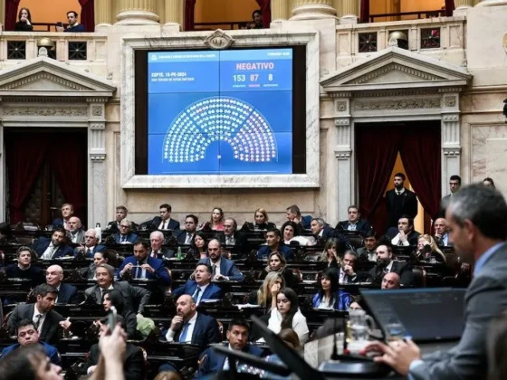 El oficialismo frenó el intento de interpelar a Adorni en Diputados
