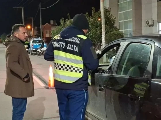 Continúan los controles de tránsito para garantizar orden y seguridad en la ciudad