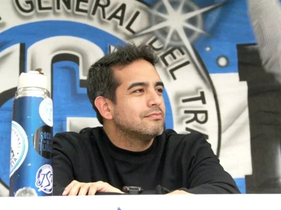 Sebastián Maturano reasumió en la Juventud Sindical Peronista y apuntó contra Milei