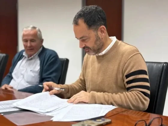 El municipio firmó el primer convenio por plusvalía para una obra vial en zona sur