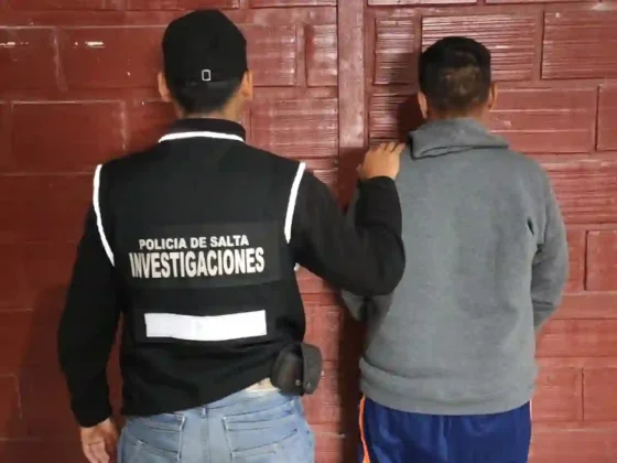 Detuvieron a un hombre por un hurto en avenida San Martín tras un allanamiento en barrio Solidaridad