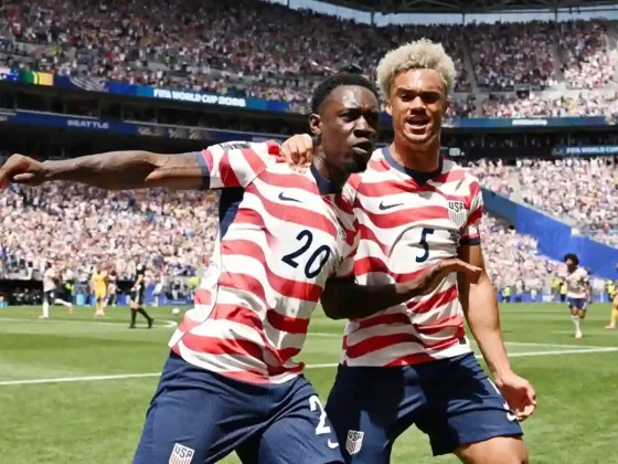 Estados Unidos le ganó a Australia y se clasificó a dieciseisavos de final