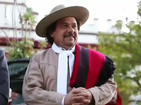 “Un país mejor”: el fuerte mensaje de Gustavo Sáenz en el Día de la Bandera