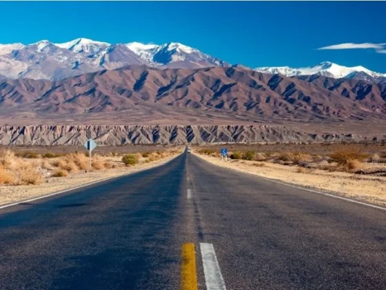 Piden extrema precaución en las rutas por neblina y viento Zonda