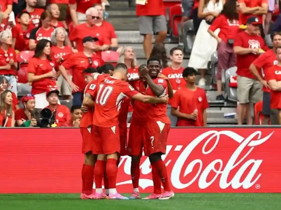 Suiza derrotó a Canadá y le arrebató la cima del Grupo B