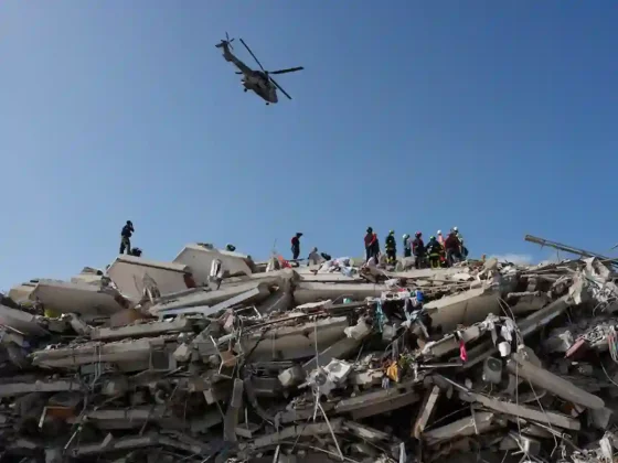 El gobierno de Venezuela elevó a 1450 la cifra de muertos por los devastadores terremotos
