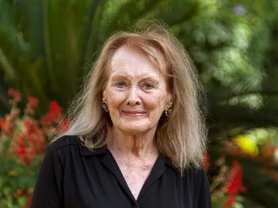 El premio Nobel de Literatura 2022 fue otorgado a la escritora francesa Annie Ernaux