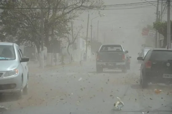 Doble alerta amarilla por fuertes vientos en Salta
