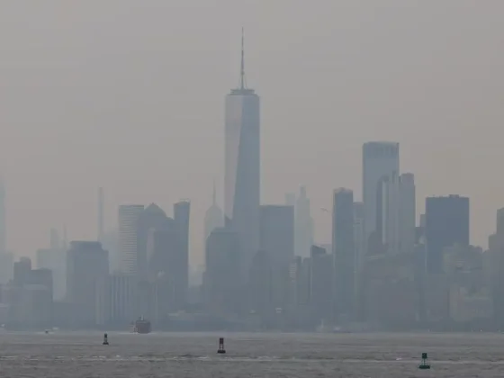 El humo de los incendios de Canadá vuelve a afectar la calidad del aire en Estados Unidos
