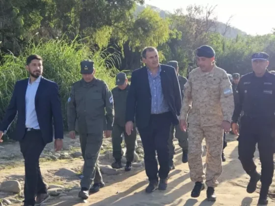 Verifican el trabajo preventivo de la Policía de Salta en la zona del Paso Internacional Puerto Chalanas