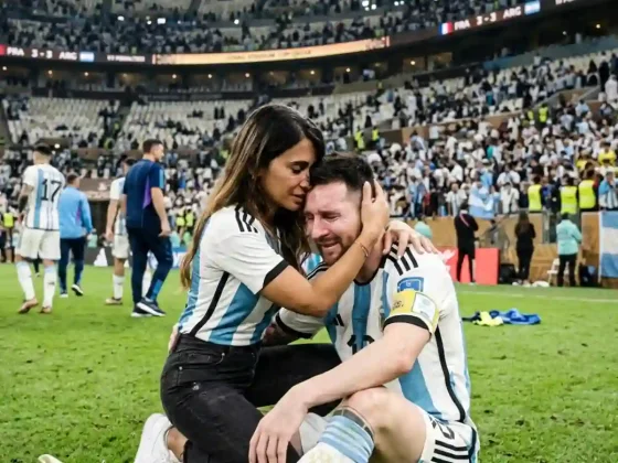 "Siempre vas a ser el mejor": El tierno posteo de Antonela para abrazar a Messi en su dolor