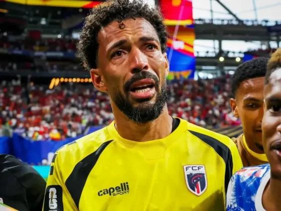 Colo Colo confirmó el fichaje de Vozinha, el arquero revelación del Mundial 2026