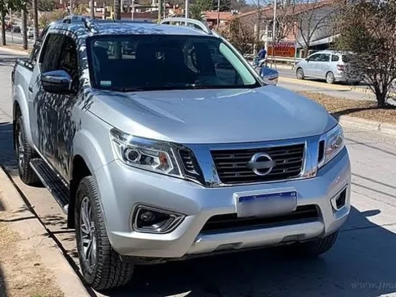 Robaron una camioneta de un lavadero en Salvador Mazza y buscan a los responsables