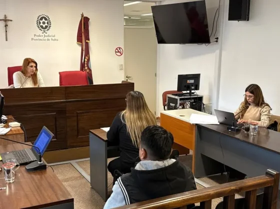 Juzgan a un hombre acusado de agredir, amenazar y abusar sexualmente de su pareja