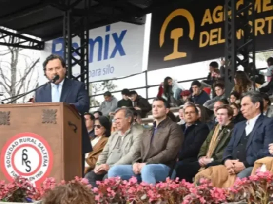Sáenz defendió la producción en la Expo Rural y reclamó un federalismo real con igualdad de oportunidades para las provincias que producen