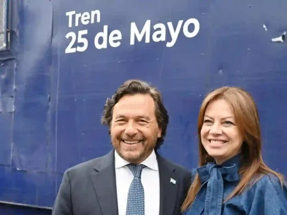 Sáenz y Pettovello pusieron en marcha el Tren 25 de Mayo en Salta: “Trabajamos juntos para acercar servicios a nuestra gente”