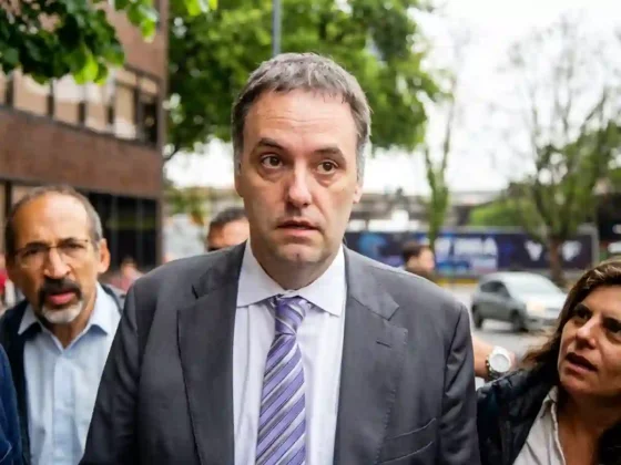 Adorni pidió más tiempo para explicar las inconsistencias en su patrimonio