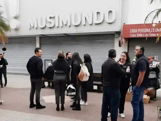 Sin previo aviso ni garantía de indemnización, Musimundo cerró 20 locales y despidió a más de 120 personas