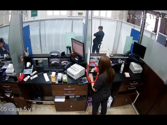 ORÁN: Condenaron a dos bancarios que le robaban dinero a los clientes