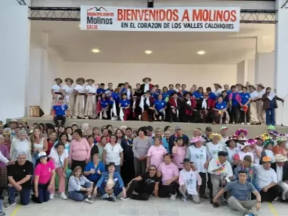Más de 300 personas mayores participaron de una jornada de encuentro en Molinos