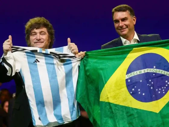 Milei felicitó a Bolsonaro: "Histórica elección ante el comunista de Lula"