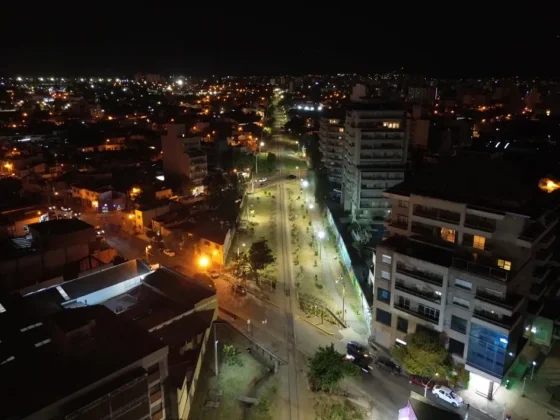 Vecinos destacaron la nueva iluminación en Junín y las vías del ferrocarril