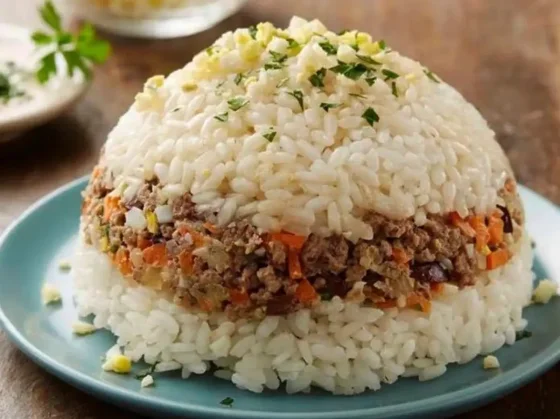 Sabores de Perú en casa: cómo hacer arroz tapado con carne y plátano frito