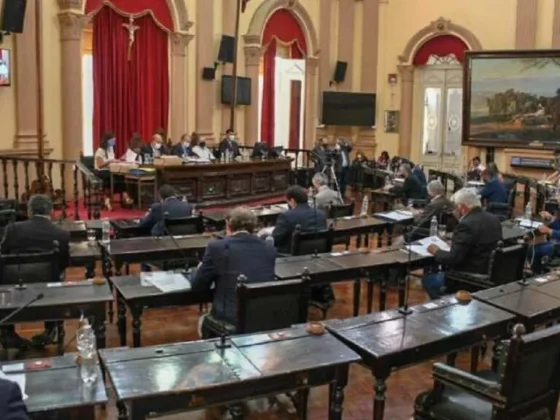 Tensión en el Senado por un pedido de informes y fuertes acusaciones