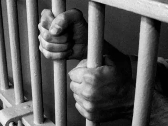 Violó dos veces la restricción contra su expareja y ahora deberá cumplir prisión efectiva