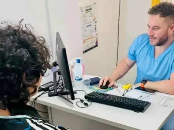 Más de 400 personas fueron asistidas en un operativo sanitario en Las Lajitas