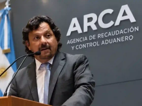 Sáenz logró frenar temporalmente los cambios al tráfico fronterizo