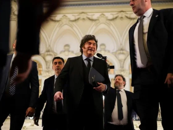 La confianza en el Gobierno repuntó en octubre, pero sigue por debajo de sus niveles anteriores