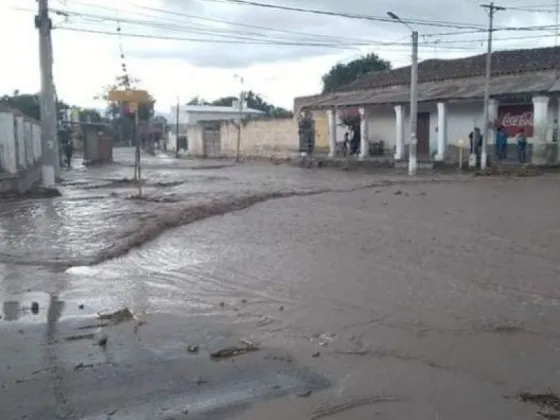 Lluvia en la Merced: La ruta quedó totalmente inundada