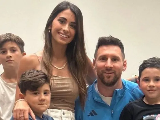 Lionel Messi recibió la visita de Antonela Roccuzzo y sus hijos en el día libre de la Selección