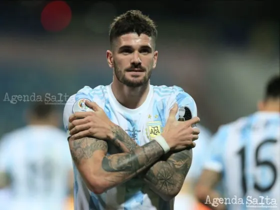 El mediocampista es, junto a Messi, Dibu Martinez y Otamendi, uno de los 4 jugadores que jugaron todos los partidos completo en lo que va del certamen.