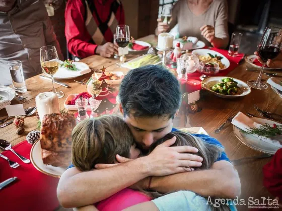 PRECIOS POR LAS NUBES ¿Cuánto cuesta armar la mesa para las fiestas de fin de año?