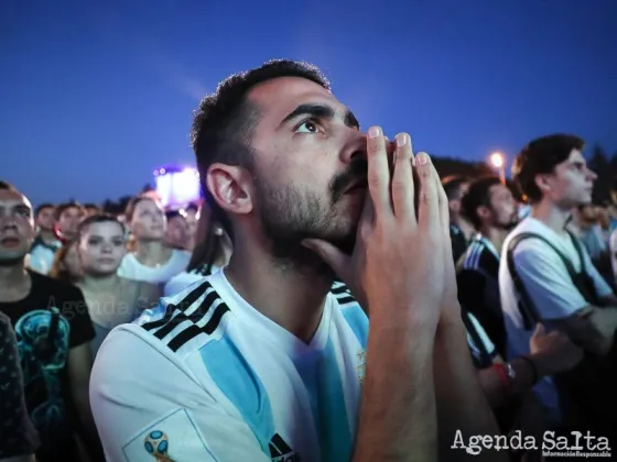 La Selección argentina enfrenta a Países Bajos en busca de las Semis