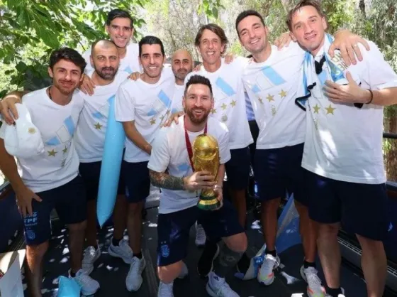 Pablo Aimar rompió el silencio tras la consagración de la Selección en el Mundial: “No nos despierten más”