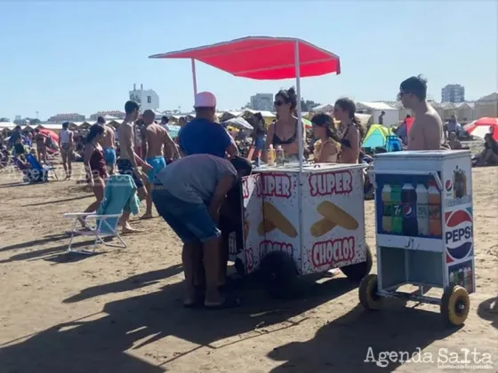 Los clasicos de la playa "El infaltable panchito playero"